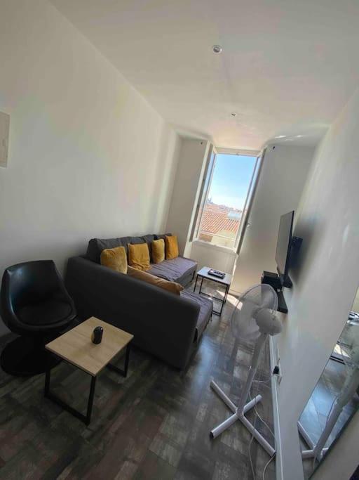 T2 La Joliette Sur Notre Dame Marseille